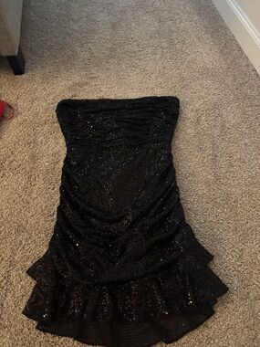 Lucy in the Sky Black Sequin Strapless Cocktail Dress